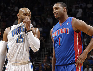 那个拥抱是整场最温暖的画面（全场最暖一幕：那个拥抱）