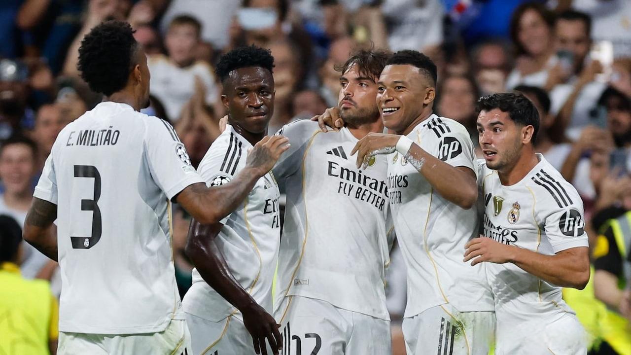 美因茨vs门兴格拉德巴赫：李在城、阿米里首发，雷纳、尼科-埃尔维迪出战（美因茨对阵门兴格拉德巴赫：李在城、阿米里先发，雷纳与尼科-埃尔维迪登场）