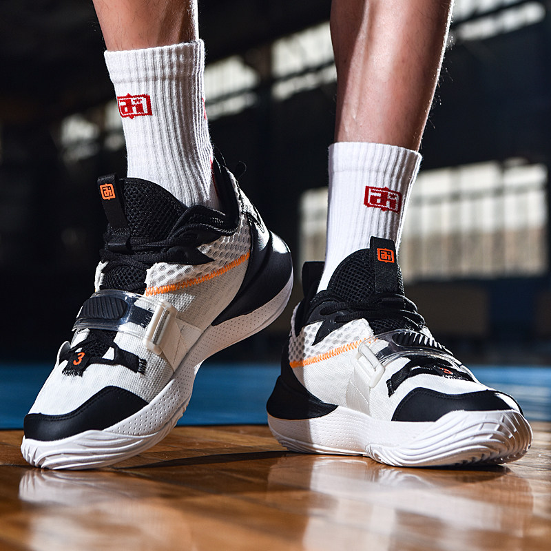 都体：尤文有意法国右后卫贝尤库，他在U20世界杯表现出色（都灵体育报：尤文有意引进法国右后卫贝尤库，U20世界杯表现抢眼）