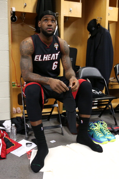 欧冠淘汰赛前瞻：拜仁客战巴黎,（欧冠淘汰赛前瞻：拜仁客场对阵巴黎圣日耳曼）